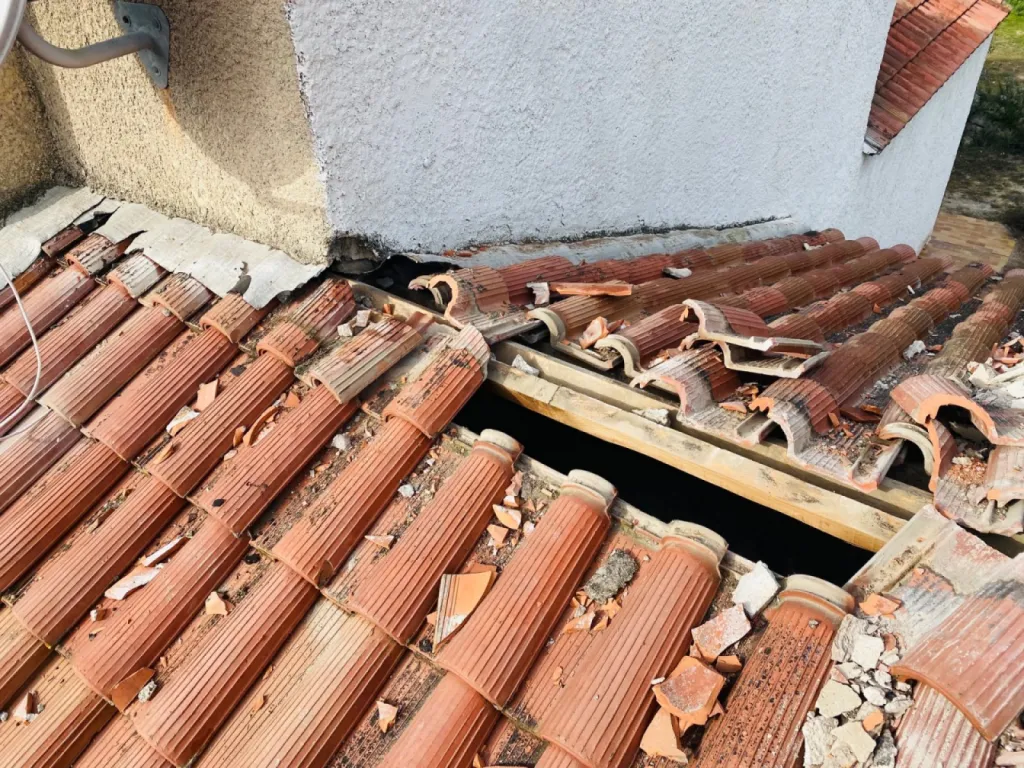 dépose pour solin plomb sur chateauneuf les martigues