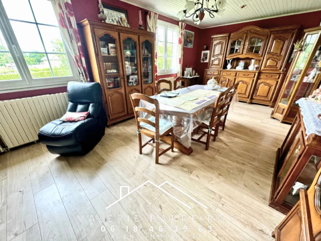 A vendre pavillon de plain-pied de 88 m² sur un terrain de 1170 m² sur la commune de LE THUIT SIGNOL 27370