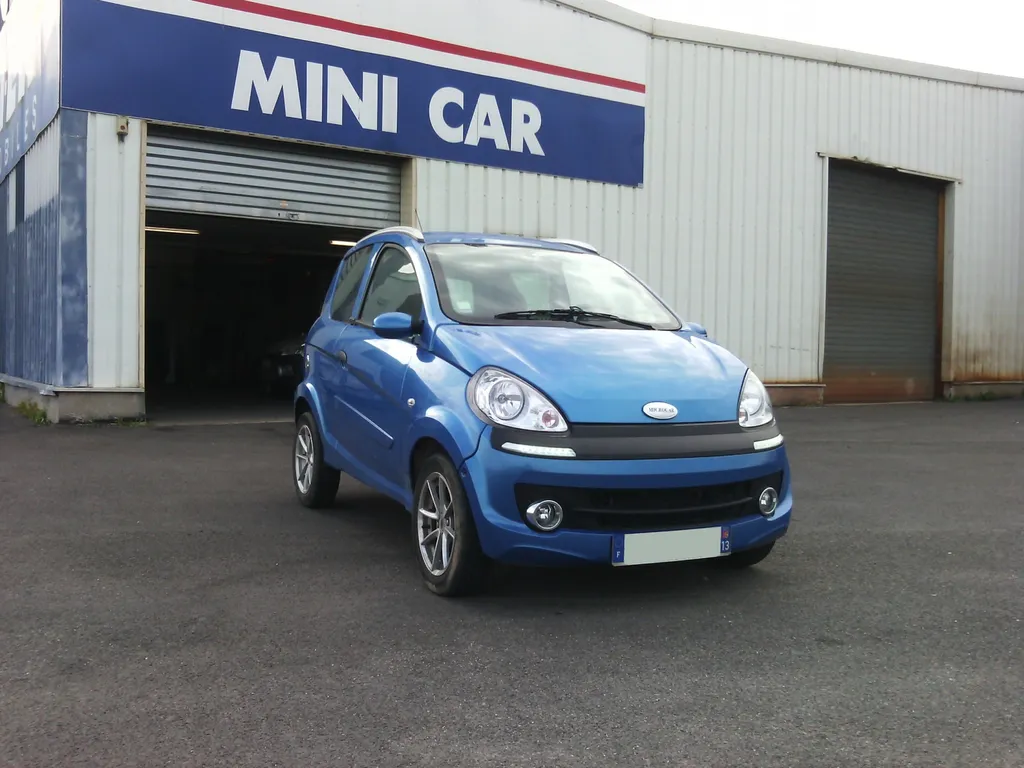 Voiture sans permis occasion Microcar MGO DCi Marseille Plan de Campagne.