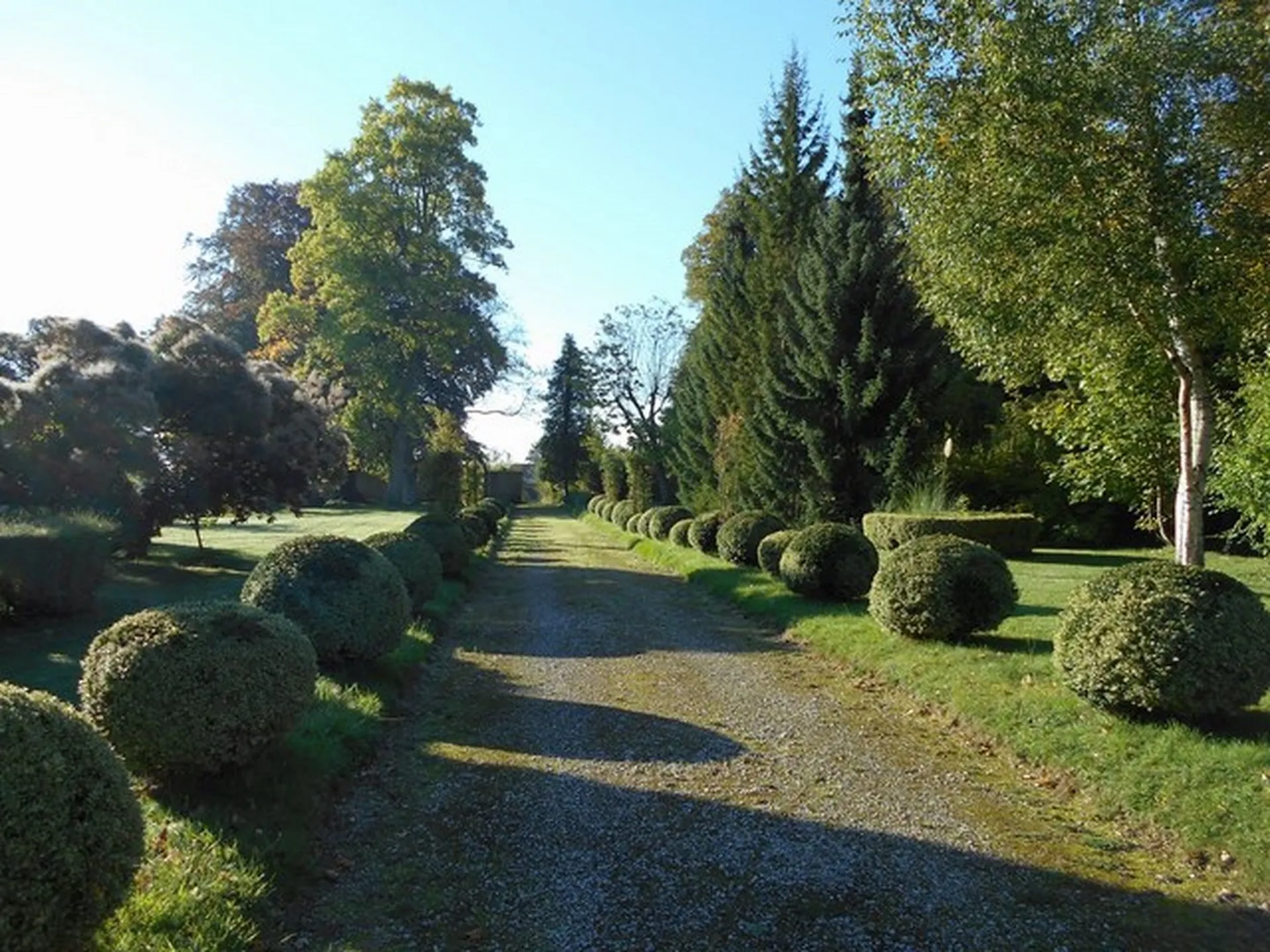 VEND PROPRIETES DE CHARME POSSIBILITE ACTIVITE DE GITE ET CHAMBRES D'HOTES, REGION CAEN, CALVADOS