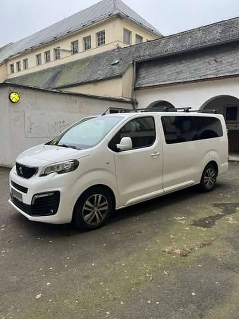 COPIE DE CLÉ AVEC LA CENTRALISATION POUR UN PEUGEOT TRAVELLER À PLAISANCE DU TOUCH, PRÈS DE TOULOUSE