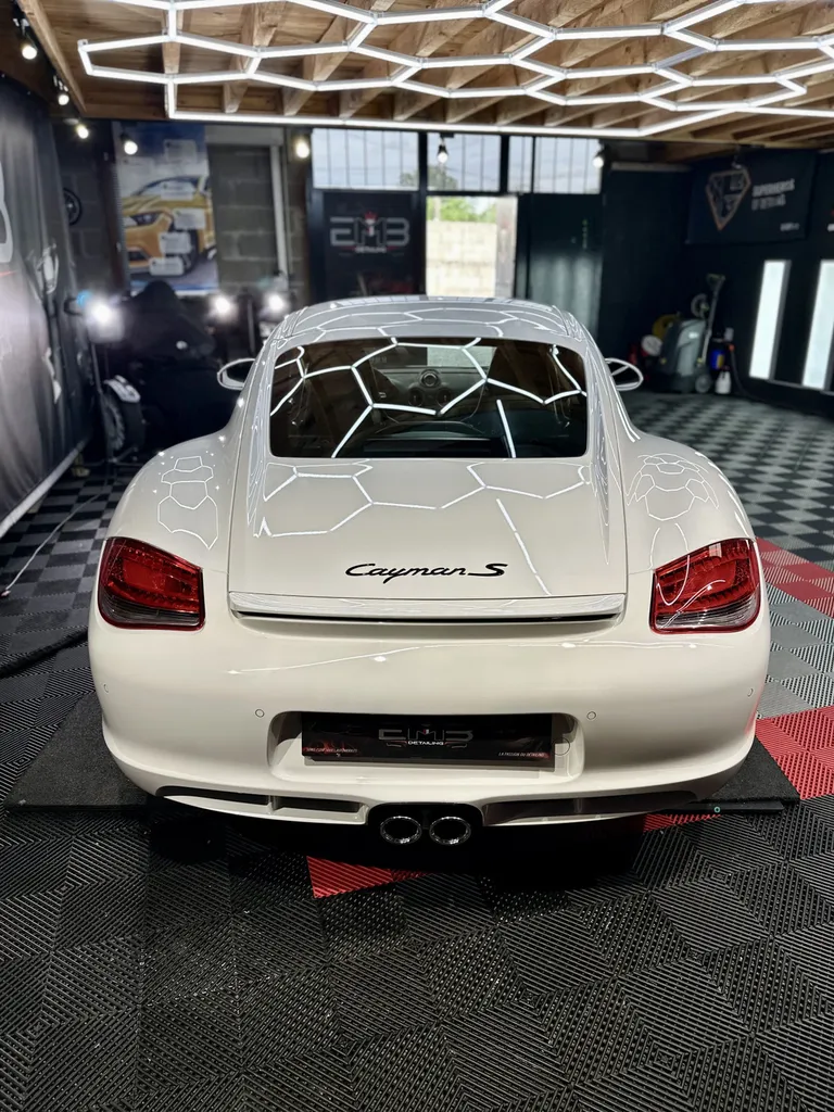 Detailing spécialiste Porsche PPF et traitement céramique sur Vaugneray proche Ecully 