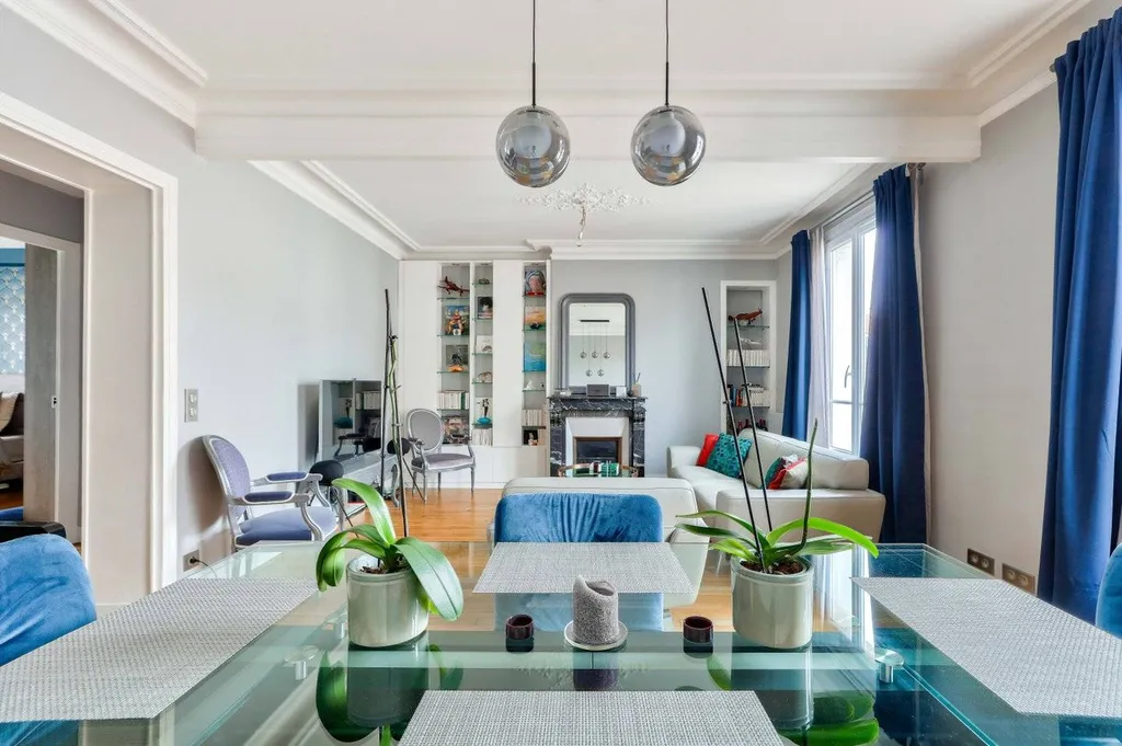 A vendre 2-3 Pièces avec balcon / Centre-ville Levallois 92300