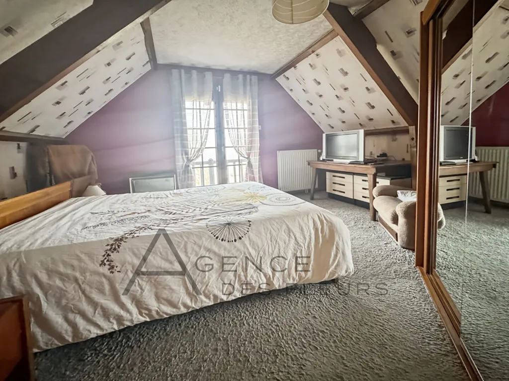 A vendre pavillon de 115 m² habitables édifiée sur 648 m² de terrain sur la commune de SAINT AUBIN LES ELBEUF 76410