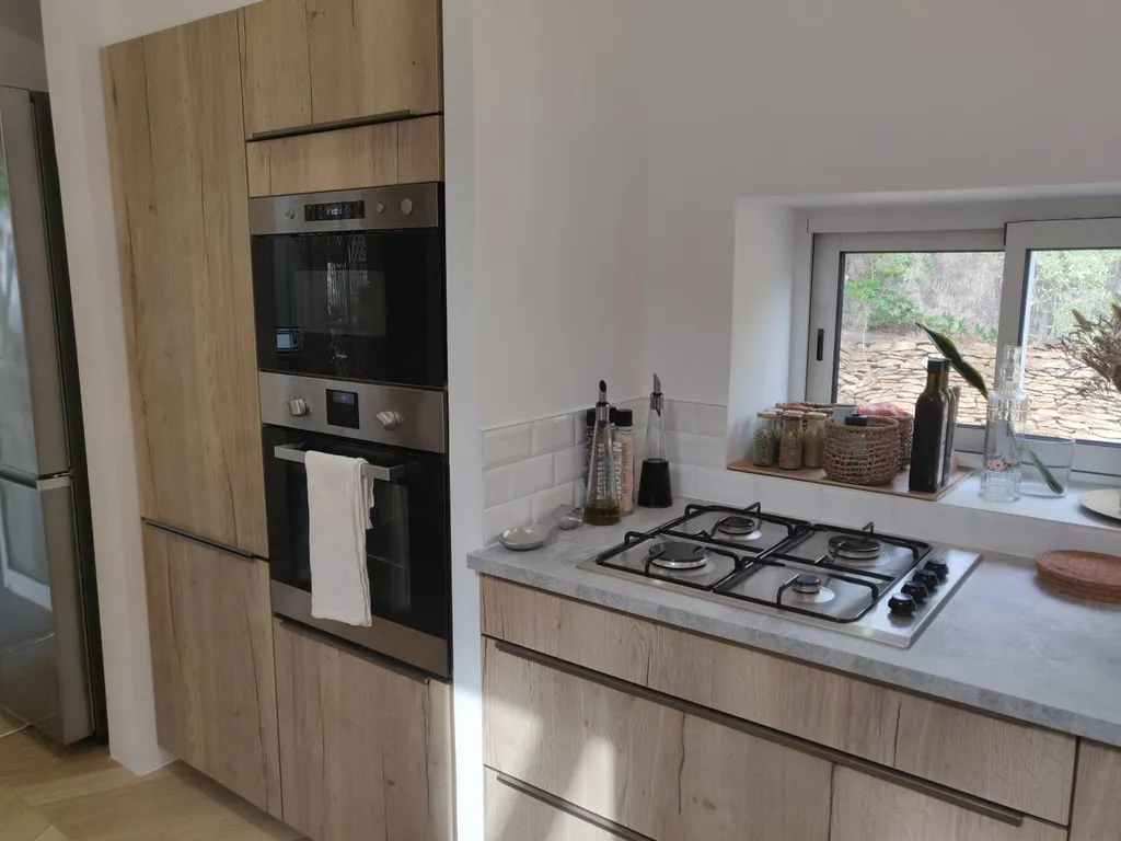 Prix et Guide de Rénovation : Combien coûte la rénovation d'une maison avec un architecte d'intérieur à Marseille et Aix-en-Provence 