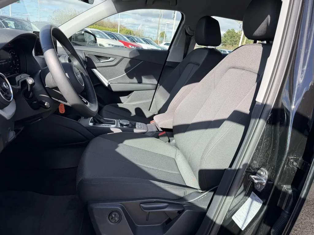 Vente Audi Q2 occasion à proximité du Havre : découvrez ce SUV compact essence 150 ch chez Caudebec Automobiles