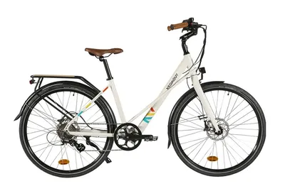 Choisir une location de vélo flexible et confortable pour visiter Pézenas et profiter pleinement des paysages de l’Hérault