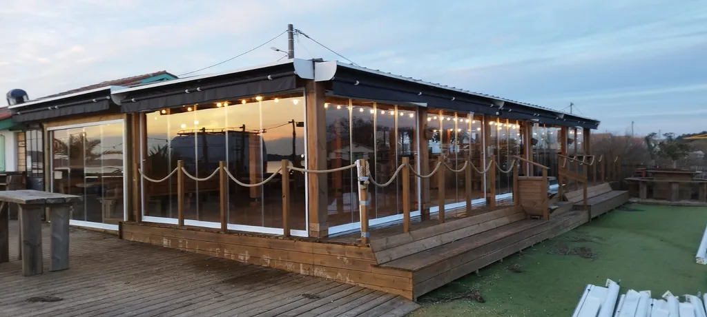 Rideau de verre glass systems