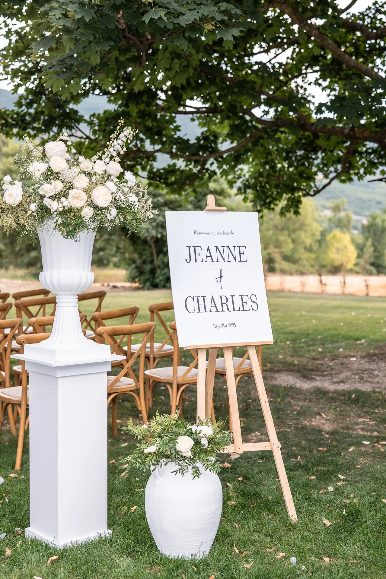 Mise en place de la décoration sur mesure de votre mariage, forfaits wedding planner à découvrir vers Salon de Provence et La Roque d’Anthéron