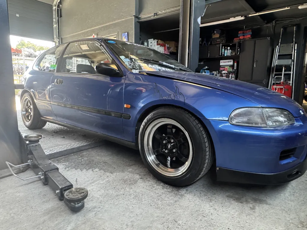 Honda Civic EG4 1992 – Renforcement du châssis avec silentblocs polyuréthane
