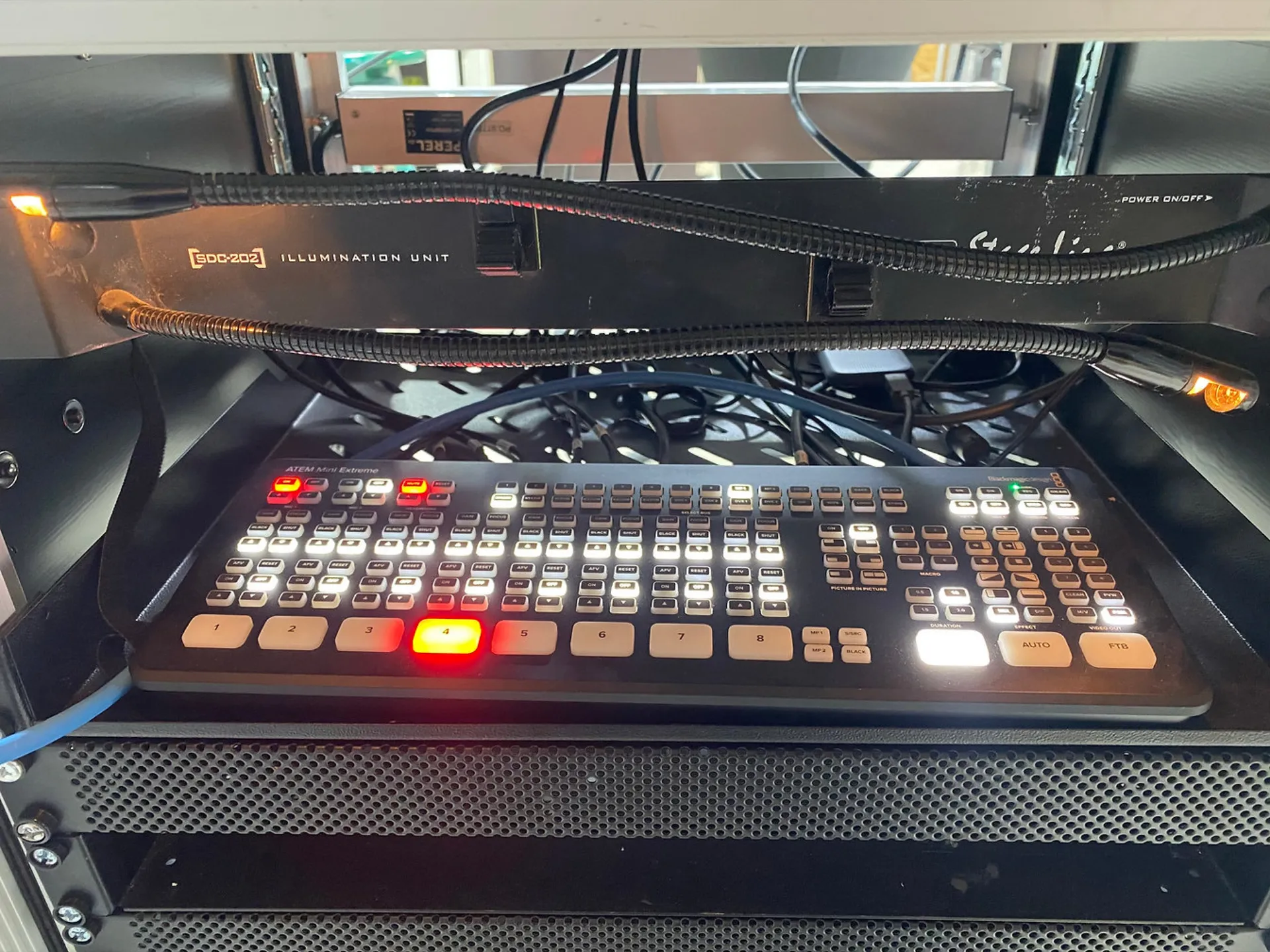 RACK REGIE AUDIO VIDEO CAPTATION STREAM