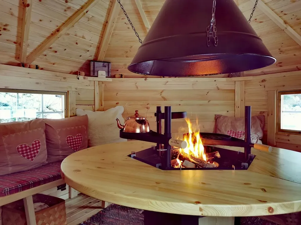 Le Kota Finlandais pour une expérience insolite et conviviale autour du feu en Alsace