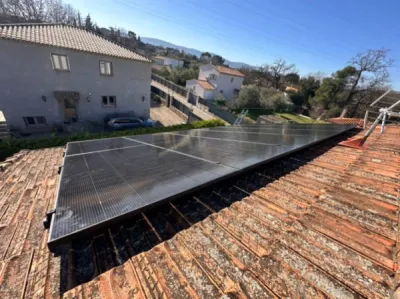 Panneaux solaires photovoltaïque à partir de 11 990€