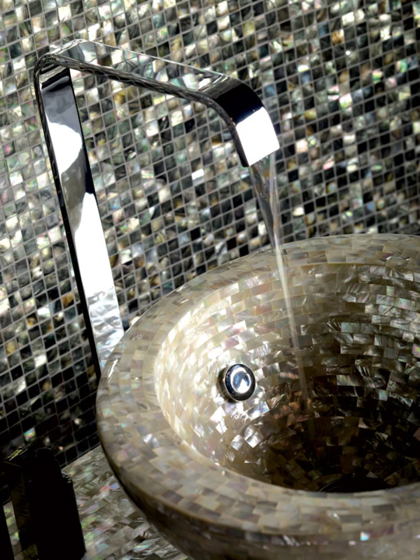 White Mother of Pearl Rainbow