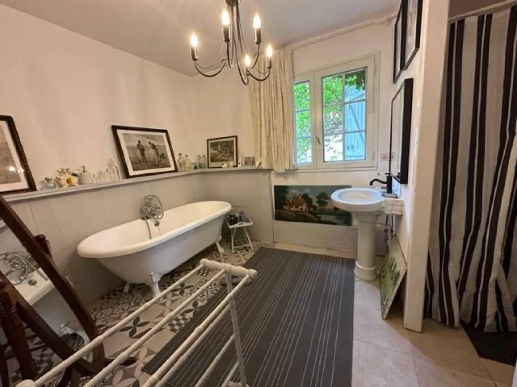 je veut faire estimer ma maison au thuit de l'oison