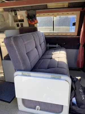 VOLKSWAGEN T4 Caravelle