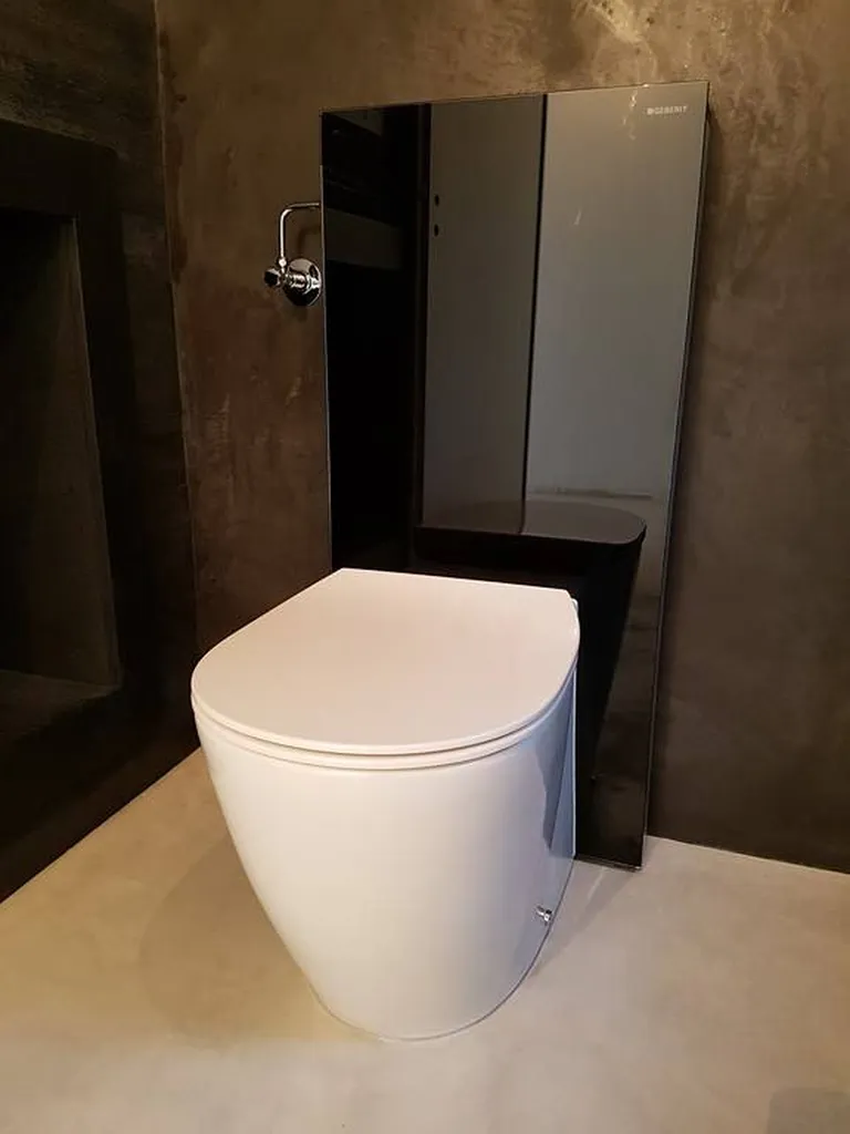 wc Gébérit Monolith réservoir habillé en verre très haut de gamme