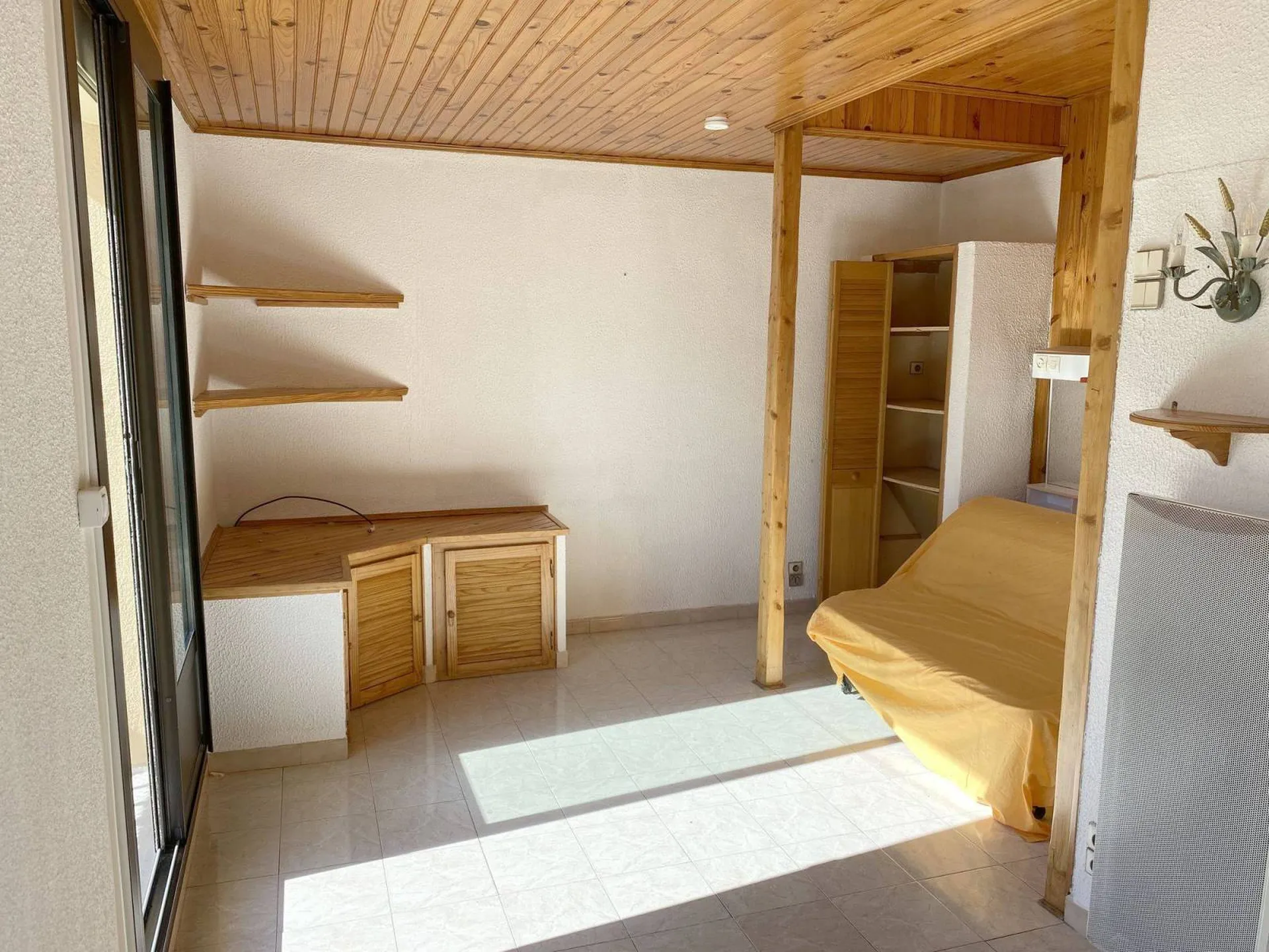 carnoux vente studio