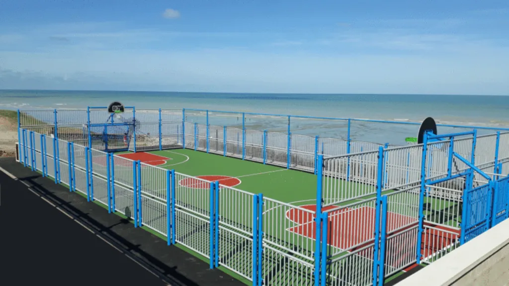 Terrain multisport Rhône-Alpes