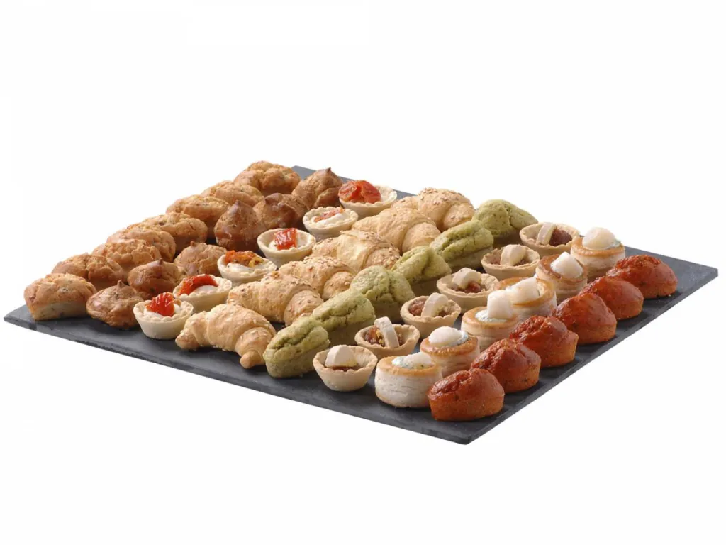 photographe pour traiteur coffret de petits fours salés 50 pièces