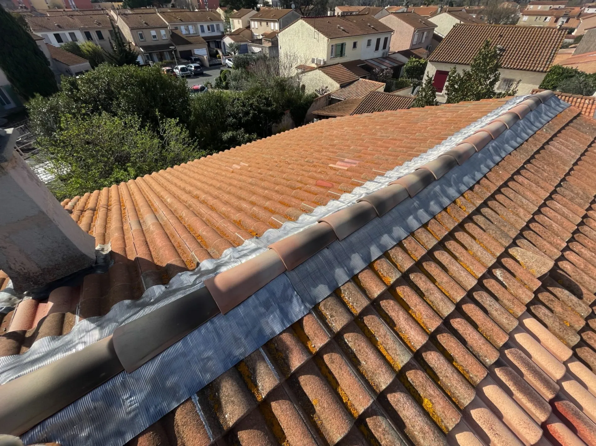 Rénovation d’un Faîtage d’une toiture de maison près de Martigues 13500