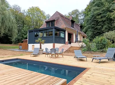 A vendre Maison Néo-Normandre - 4 chambres - édifiée sur un terrain de 12 830m²  proche Cormeilles et ses commerces - (27260)