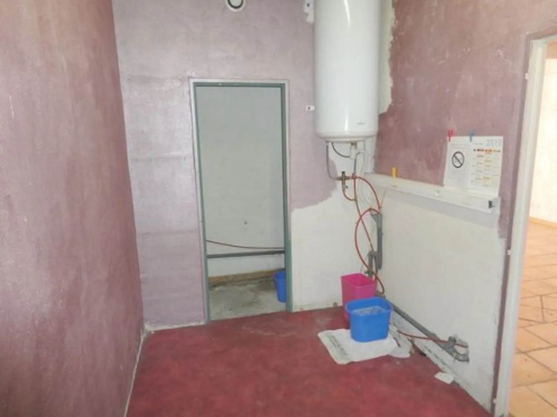 A vendre local commercial 60m² Carnoux en Provence centre ville