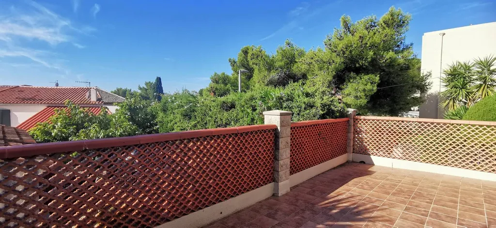 Cassis vente appartement T3