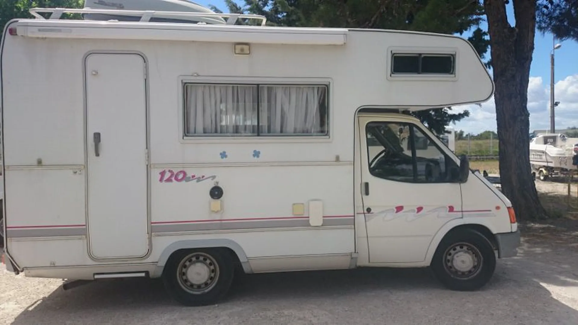 CHALLENGER PAS CHER A LANCON DE PROVENCE 13680