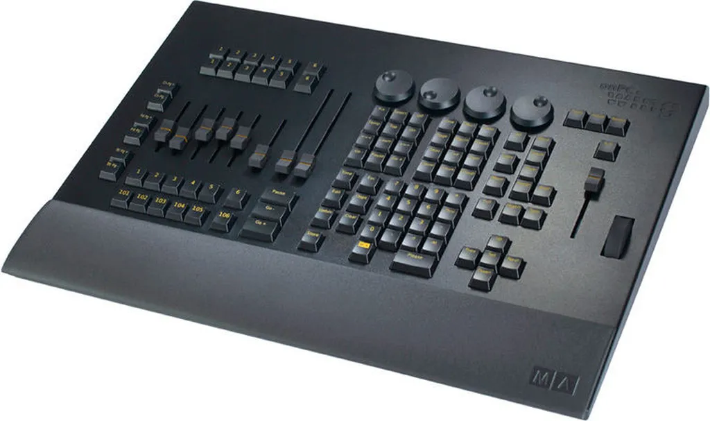 LOCATION GRANDMA2 ONPC WING CONSOLE DMX LUMIERE MA LIGHTING A TOULON, LA GARDE, MARSEILLE, NICE, SAINT-TROPEZ