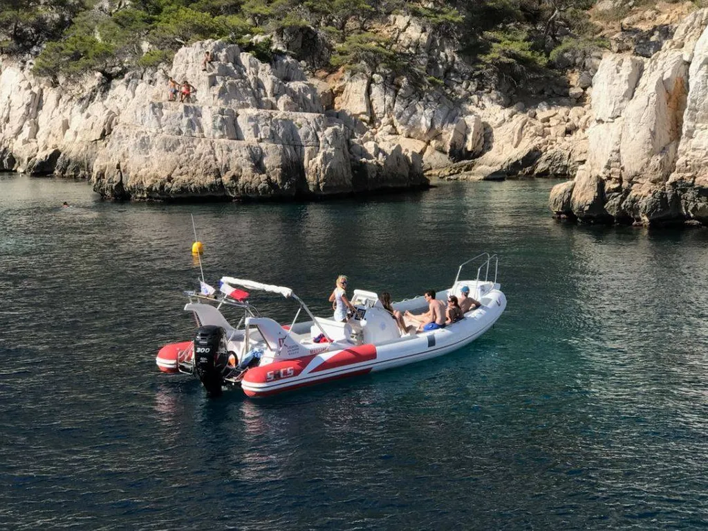 Balade en bateau départ de Cassis journée