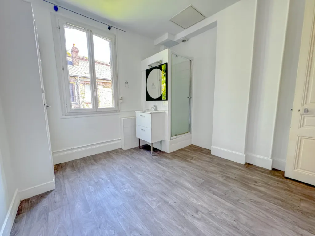 À vendre, appartement  de charme T2 Rouen gare 76000.