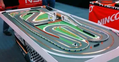 Créer un circuit BLST voitures miniatures lors de fêtes de famille à Toulon