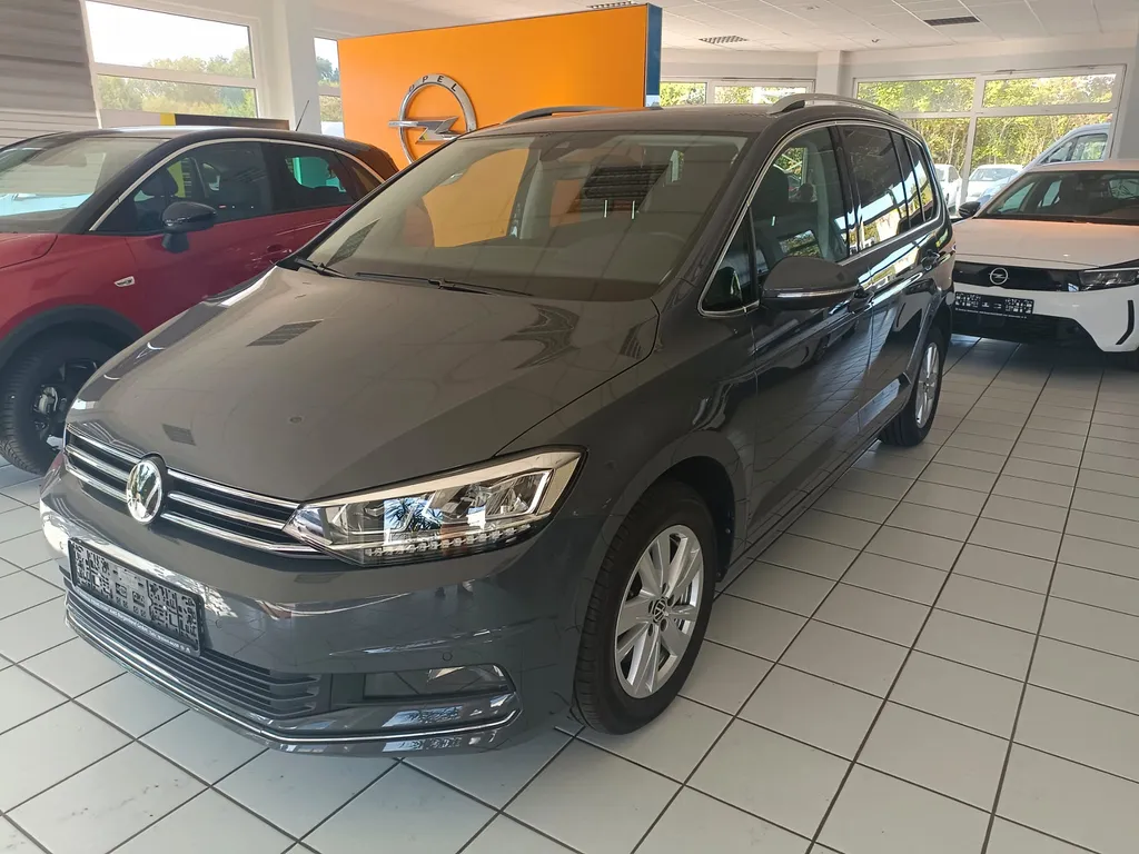 Volkswagen Touran 7 places occasion Allemagne importée par Asphalte Diffusion Bordeaux
