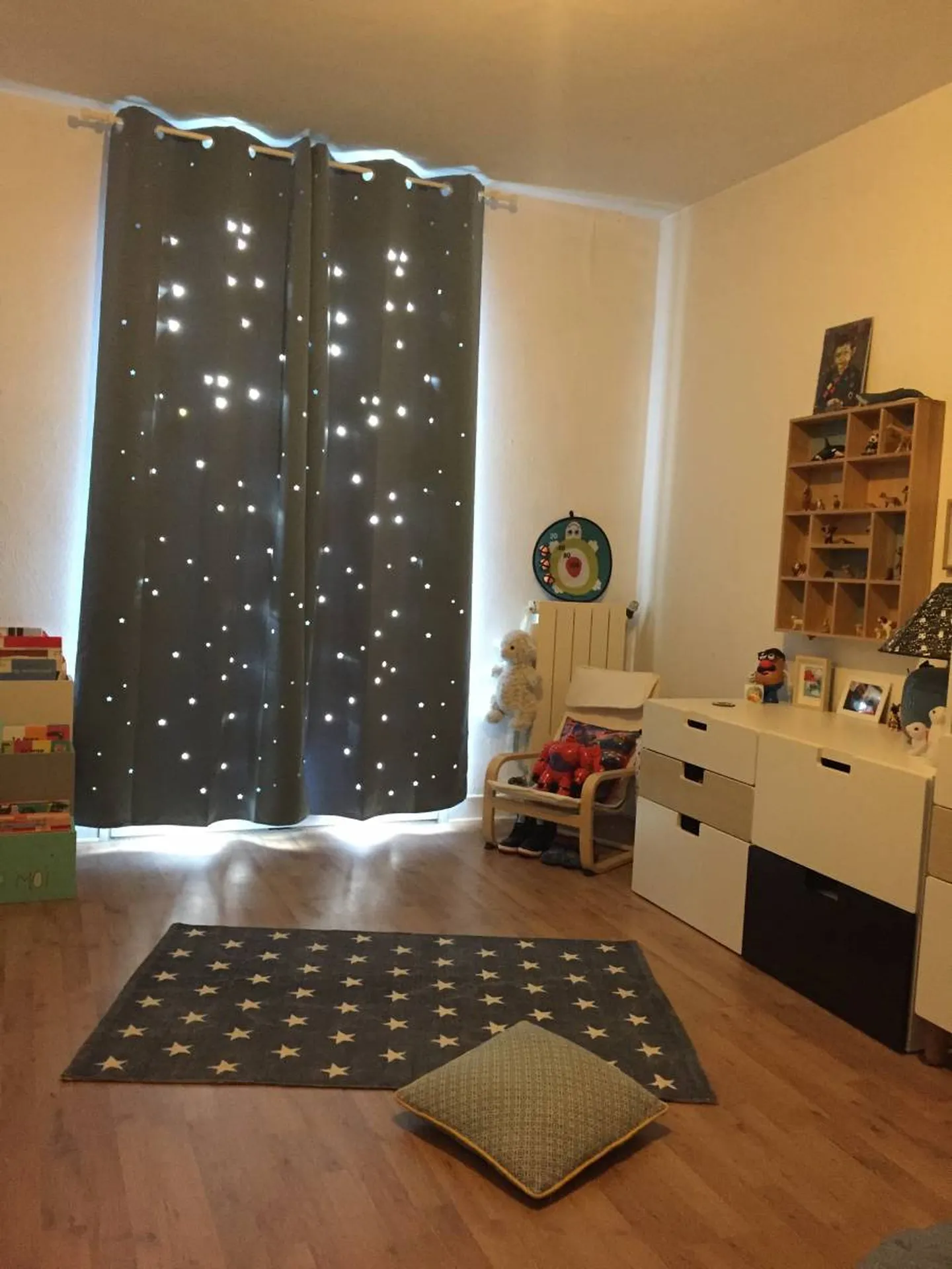 chambre d enfant décorer rideaux étoile la Ciotat