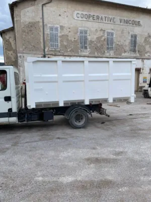 camionnette benne a louer travaux toulon la garde var
