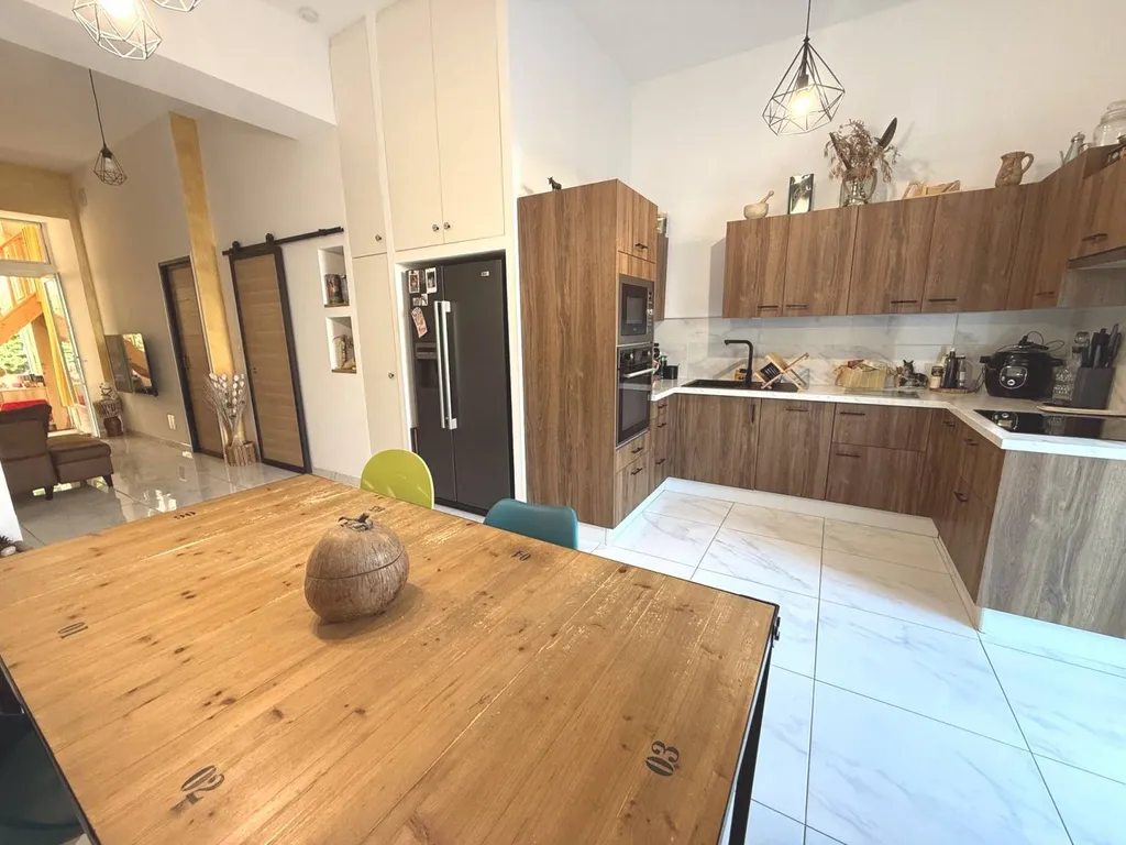 Prestations de qualité pour ce Type 3 en vente à La Bédoule