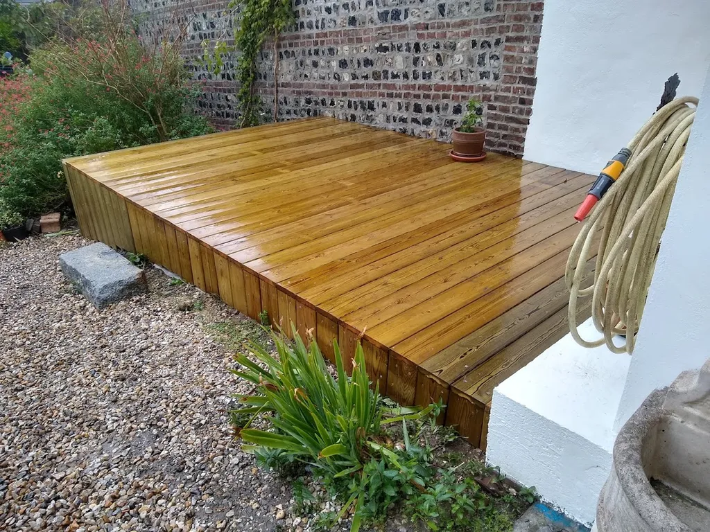 Création d’une terrasse bois et installation d’une cuve à eau au Havre (76600)