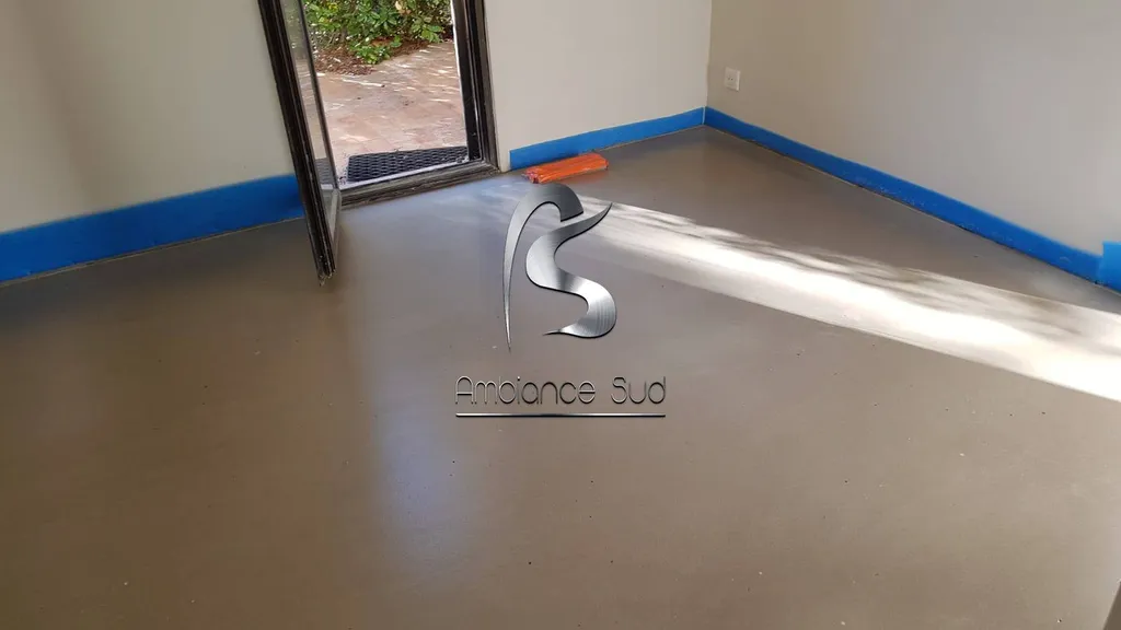 Pose de béton ciré industriel