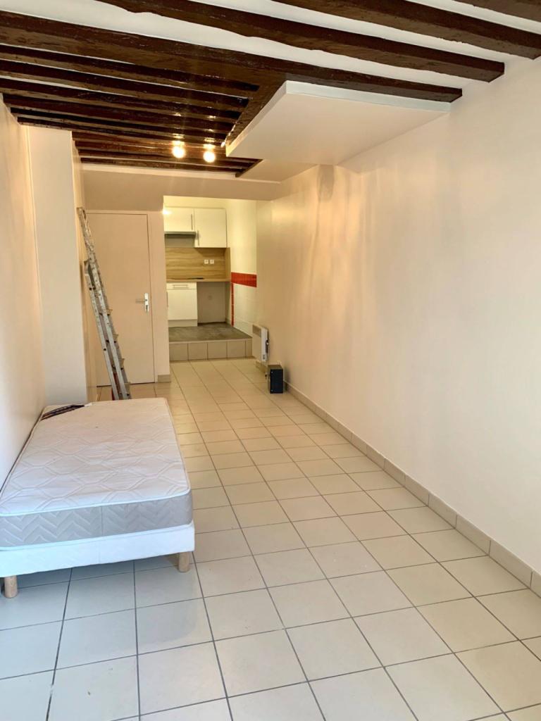 Acheter un studio entièrement rénové en plein coeur de Rouen (76)