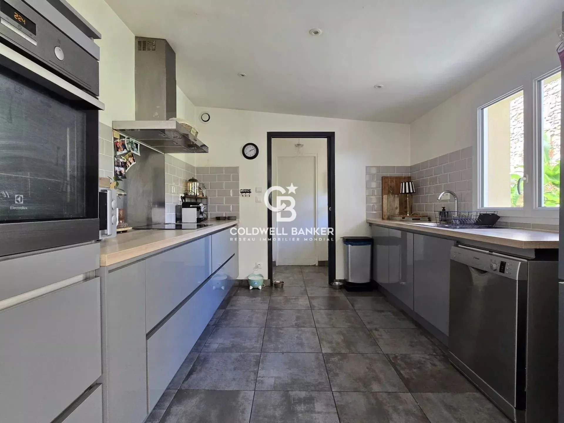 A vendre maison avec Emplacement privilégié Rive Droite au Mans, proche Tram et commodités