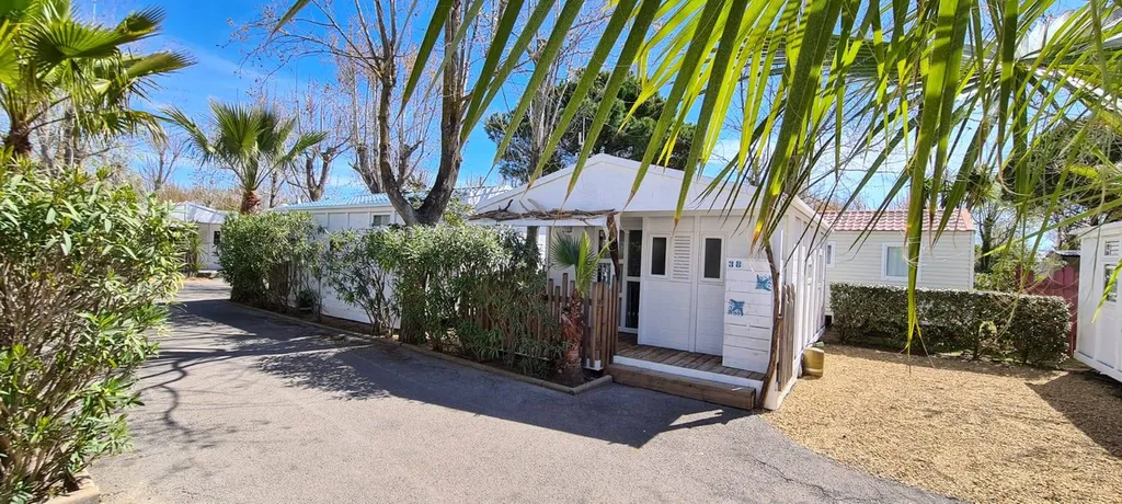 camping 4 étoiles à Vias avec piscine chauffée