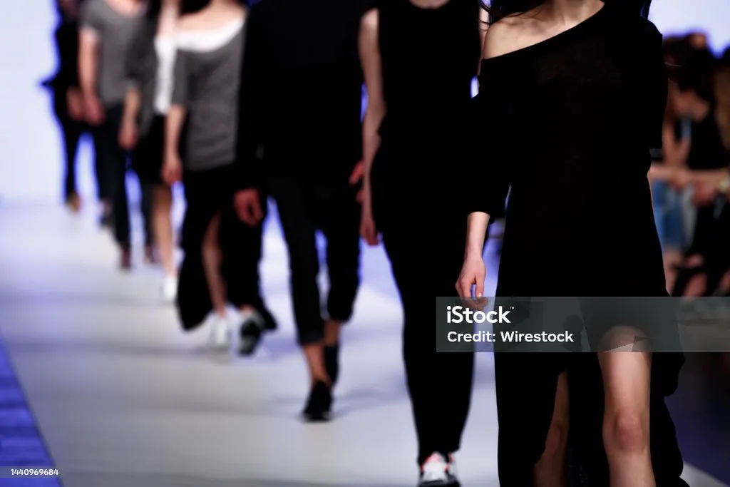 Conception et orchestration de projets artistiques scéniques sur-mesure par Guillaume Bordier Paris