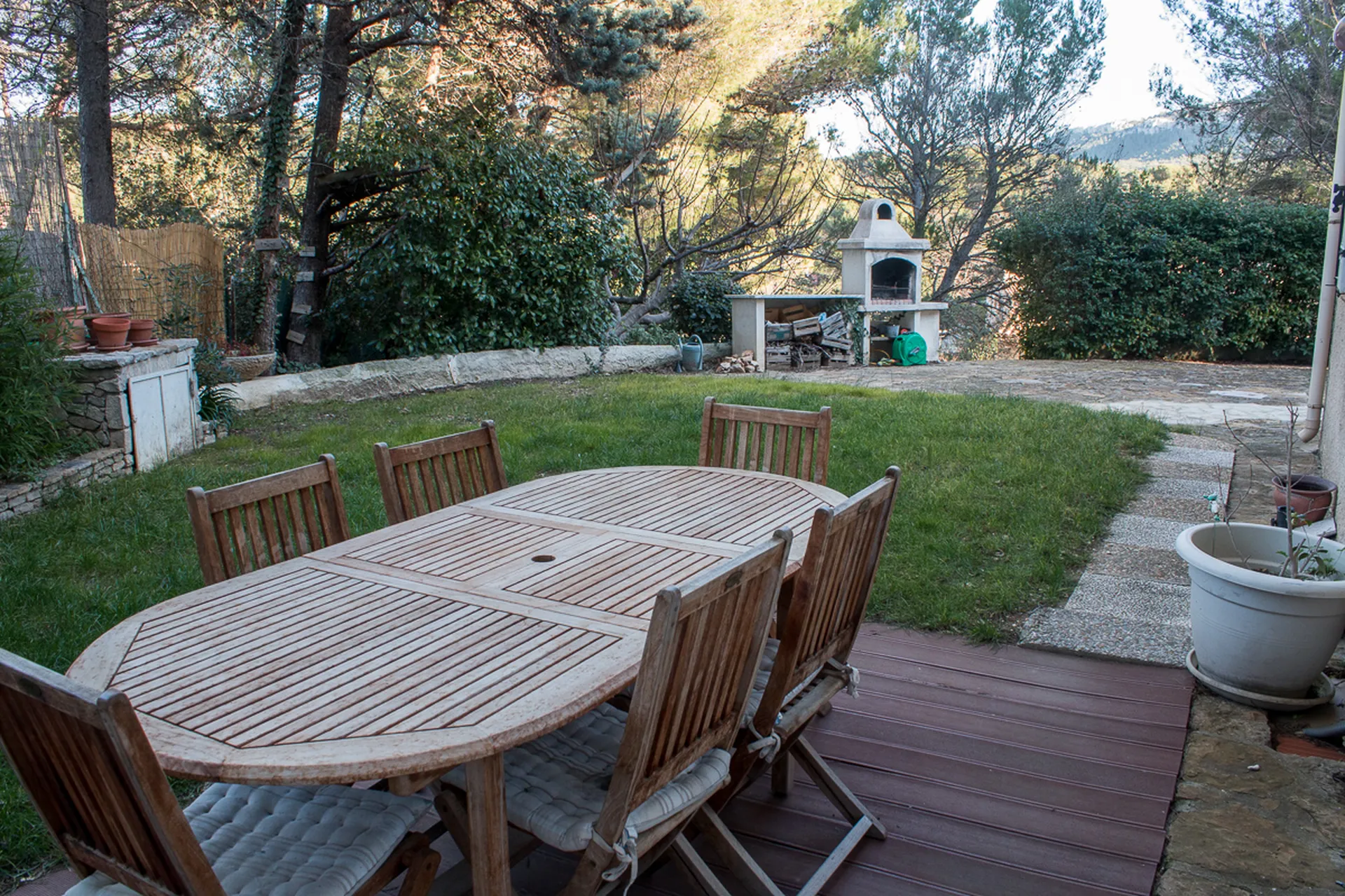 Appartement T5/6 avec Jardin à vendre Roquefort la Bédoule