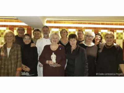 le-jury-avant-la-deliberation-avec-le-chef-doublement-etoile-mathieu-viannay-photo-progres-gisele-lombard