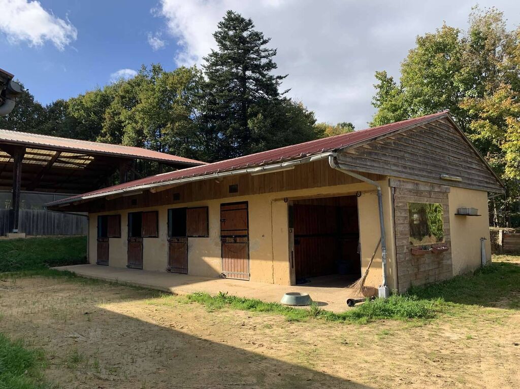 Région  ALENCON (ORNE) Propriété Equestre avec 10HA