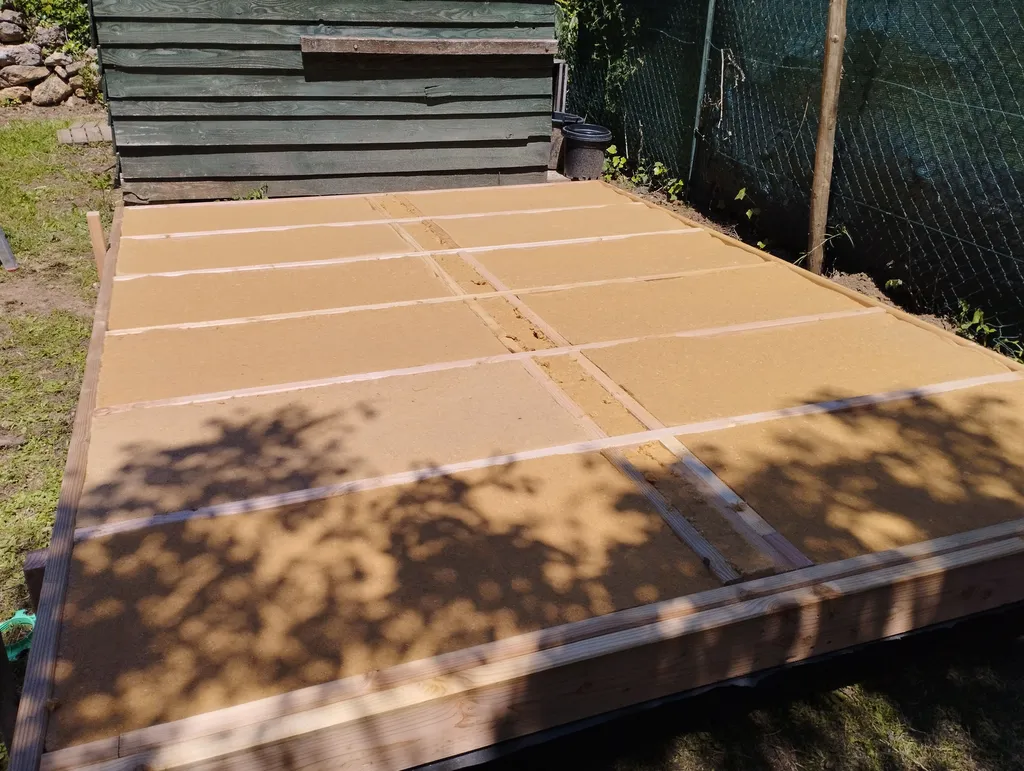 Bureau de jardin en bois Douglas fabriqué sur mesure par RC.Construction.Bois à Montagnac, Mèze, Pézenas, Sète et dans le Bassin de Thau.