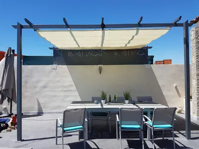 Ferronnerie d'art pour pergola sur mesure dans le 13 : SATT