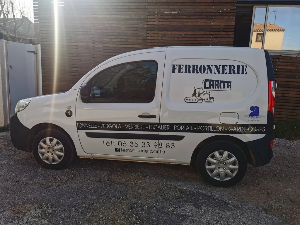 décoration véhicule en adhésif martigues