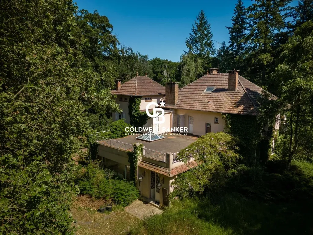 Propriété Années 20 avec accès forêt de Fontainebleau à Barbizon 77630 A vendre